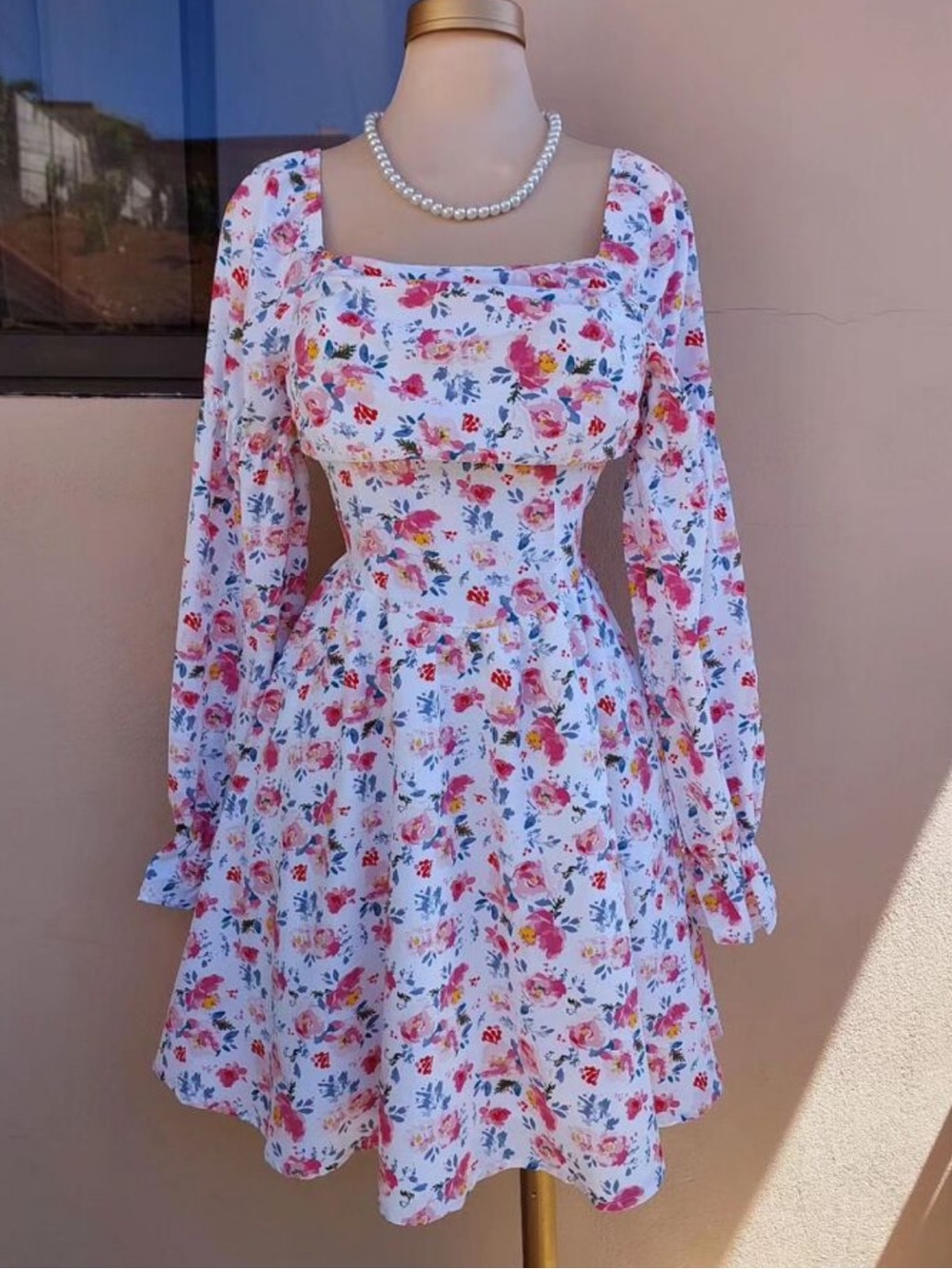 Floral Puff-Sleeve Mini Dress in White and Pink